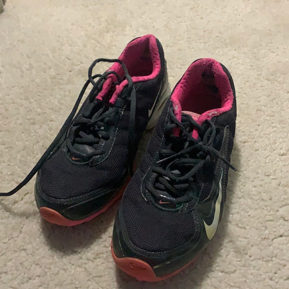 Nike Women’s Turf Shoes